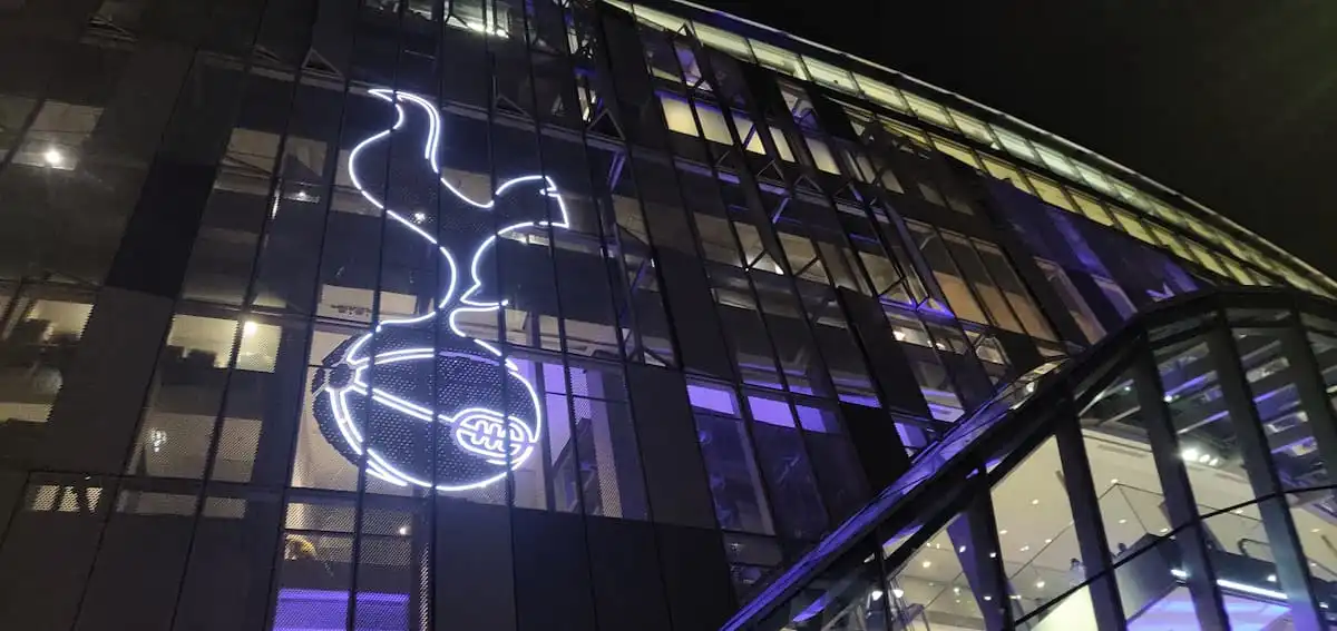 Guía Definitiva: Cómo Usar el Tottenham Ticket Exchange background image